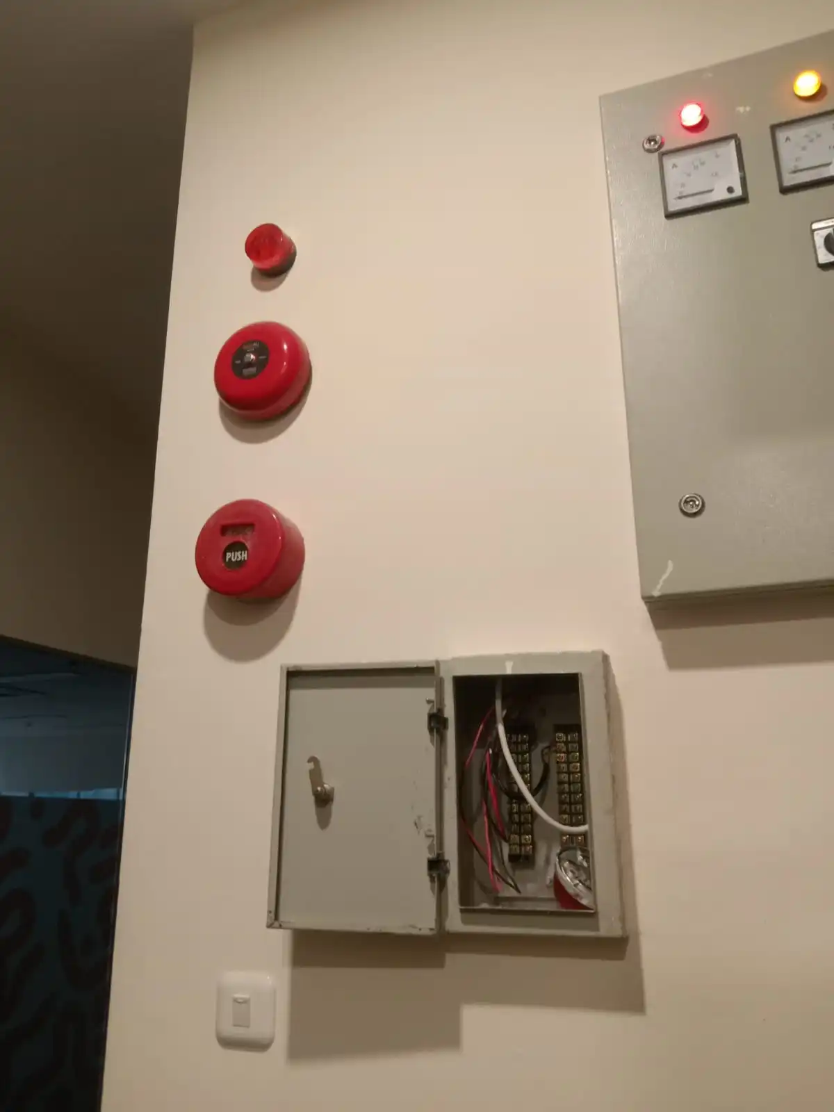 Manual Call Point
